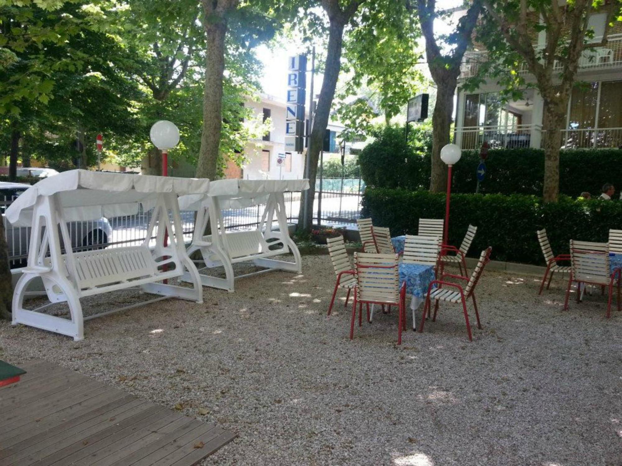Hotel Irene Riccione Kültér fotó