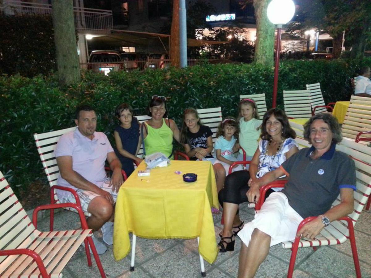 Hotel Irene Riccione Kültér fotó